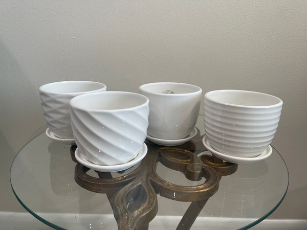 4.5” White pots