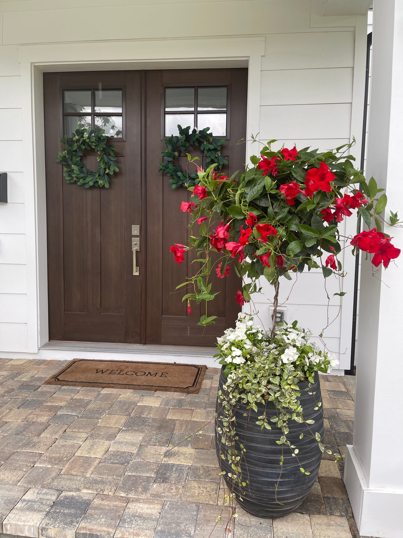 Exterior Planters Design with Advice Consultation